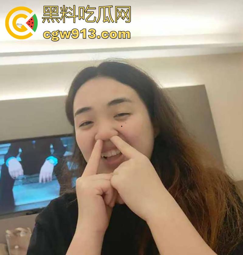 大连民族大学巨乳学生妹【李岫烔】背着男友频繁出轨，被SM调教为精盆，圆润大奶子被操到起飞！  第4张