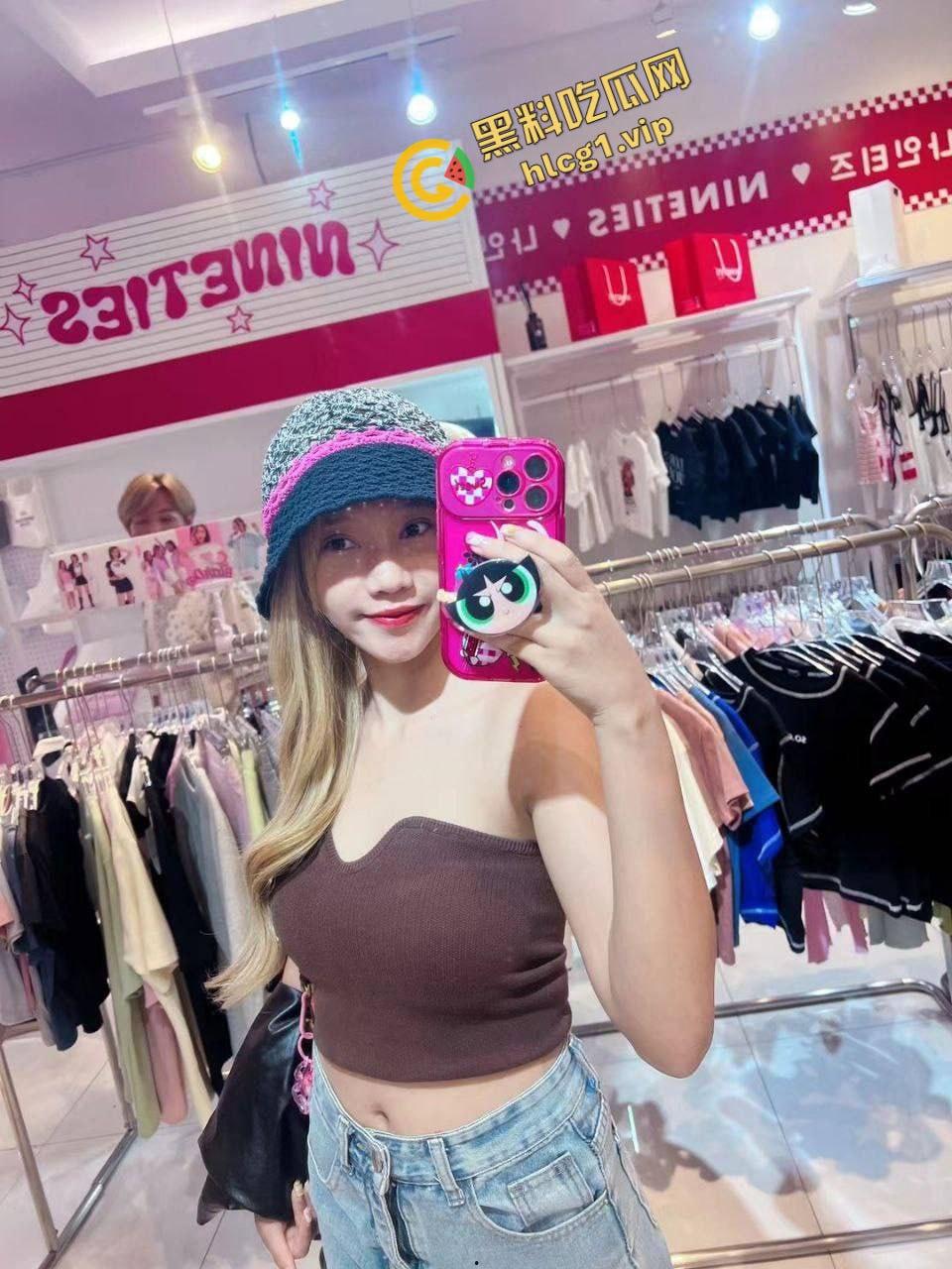 偷情的快乐谁懂！泉州反差婊贱母狗『罗丹妮』背着男友在外偷吃土豪大哥 惨遭曝光！  第1张