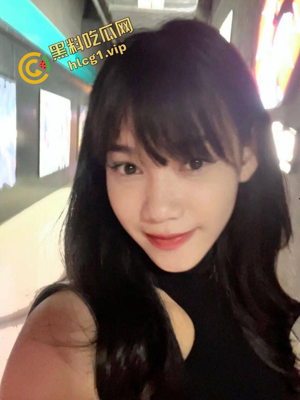 偷情的快乐谁懂！泉州反差婊贱母狗『罗丹妮』背着男友在外偷吃土豪大哥 惨遭曝光！  第3张