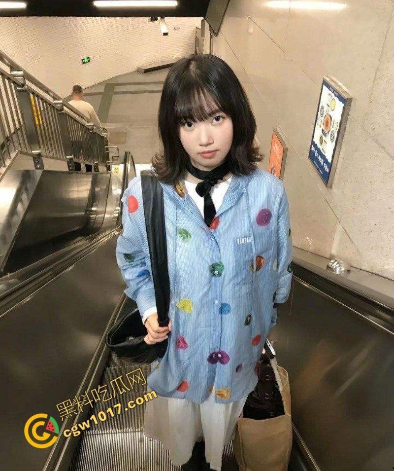 抖音百万网红【妖怪ZZzAI】酒店被抓奸，女友怒曝3P女粉视频，暴打女友，精液横流，人设崩塌，粉丝暴怒退粉！  第8张