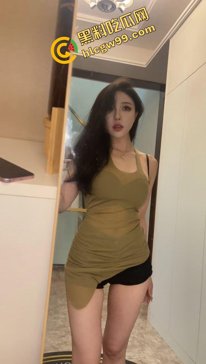 浙江杭州西湖御姐骚鸡【唐韵】极品大G奶诱惑私拍，女上骑乘大奶直晃悠！独家曝光流出！  第4张