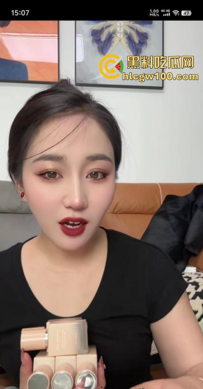 网红劲爆大瓜，青海抖音网红【藏族宋小宝】与【静静.】家中性爱视频流出，静静全程上位，小穴是真的会吸啊！  第12张