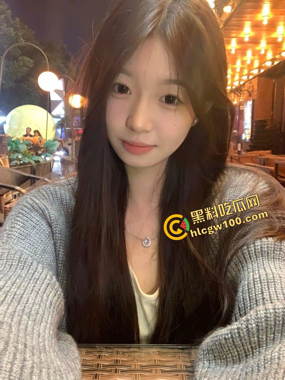 成都纺织专科精神妹反差骚婊子『肖洁』KTV深喉口交大哥 肛塞调教酒店黑丝操逼娇喘淫叫！独家曝光流出！  第2张