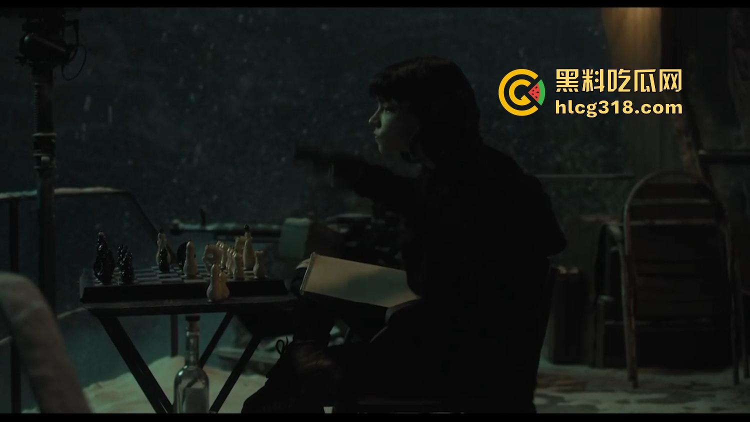 双杀手谈恋爱还上头？《峡谷 The Gorge》爆出杀人不眨眼，2025大片免费看！  第7张