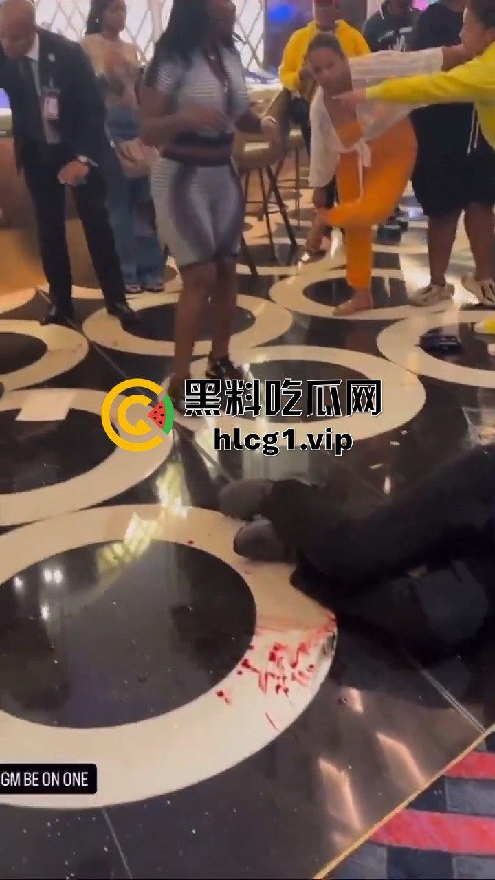 拉斯维加斯瓦坎达「马东锡」化身一拳超人，1打2轻松KO对手，黑人侠暴击看呆吃瓜群众！  第7张