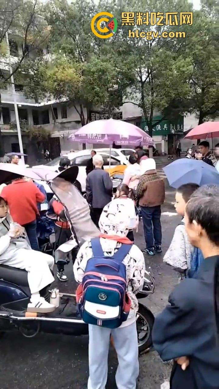 湖南衡阳又现深井吃人！工地拿纸皮当井盖 小学生坠井身亡！  第4张