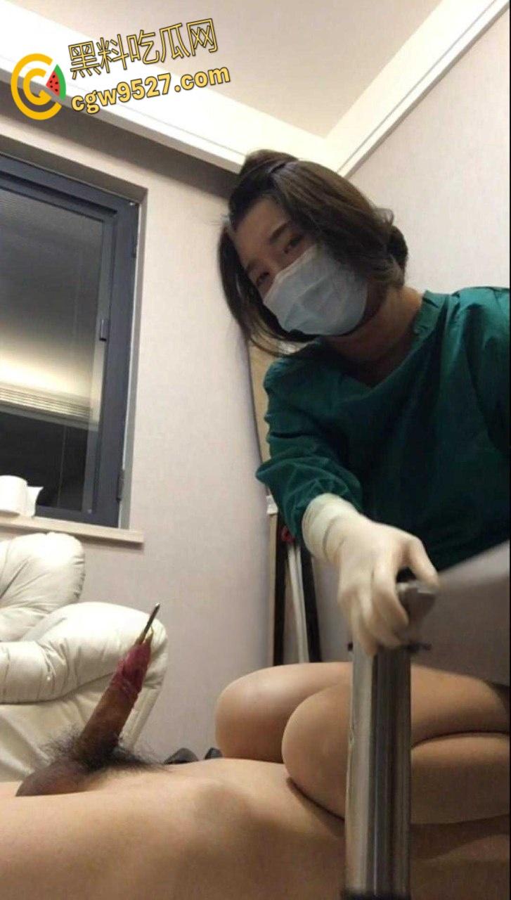 猎奇大赏！瓜友们母狗看多了，给大家分享一个公狗，被女医生马眼快撑爆，这都能射精太下贱了啦！  第3张