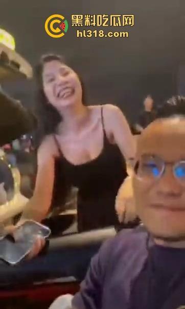 一杯柠檬茶就能细看G杯大奶，小姐姐纯手工猛打，其实我一直喜欢喝柠檬茶，什么大不大奶的无所谓！  第5张