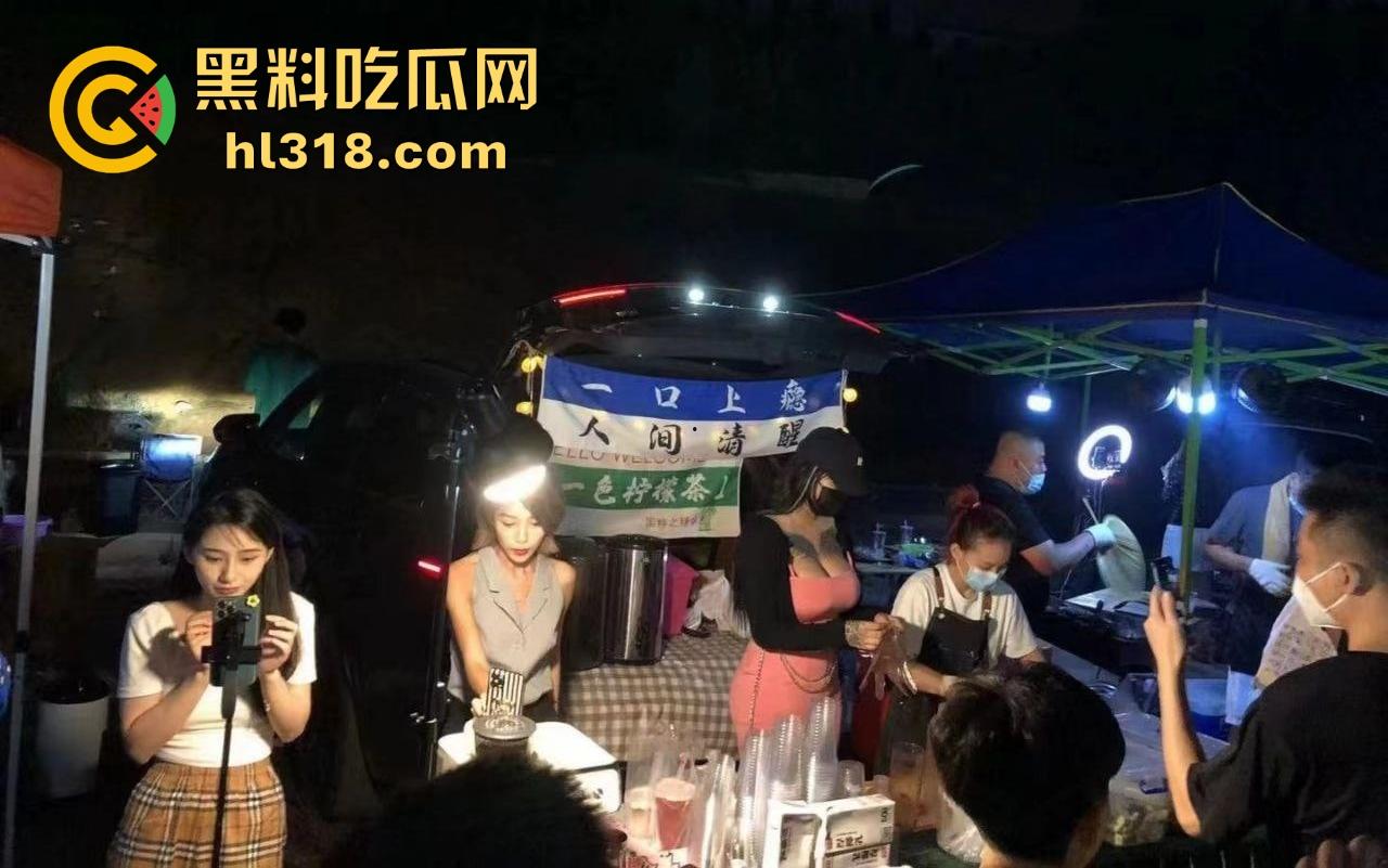 一杯柠檬茶就能细看G杯大奶，小姐姐纯手工猛打，其实我一直喜欢喝柠檬茶，什么大不大奶的无所谓！  第11张