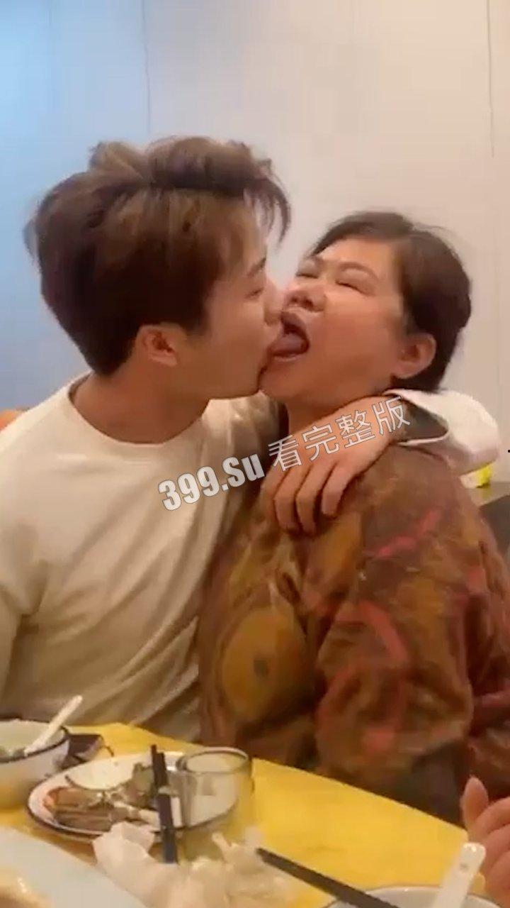 牛郎男妓篇  谁又能了解做鸭的悲哀，每天枸杞配生蚝，只要能傍上富婆，尊严又算什么！ 第5张