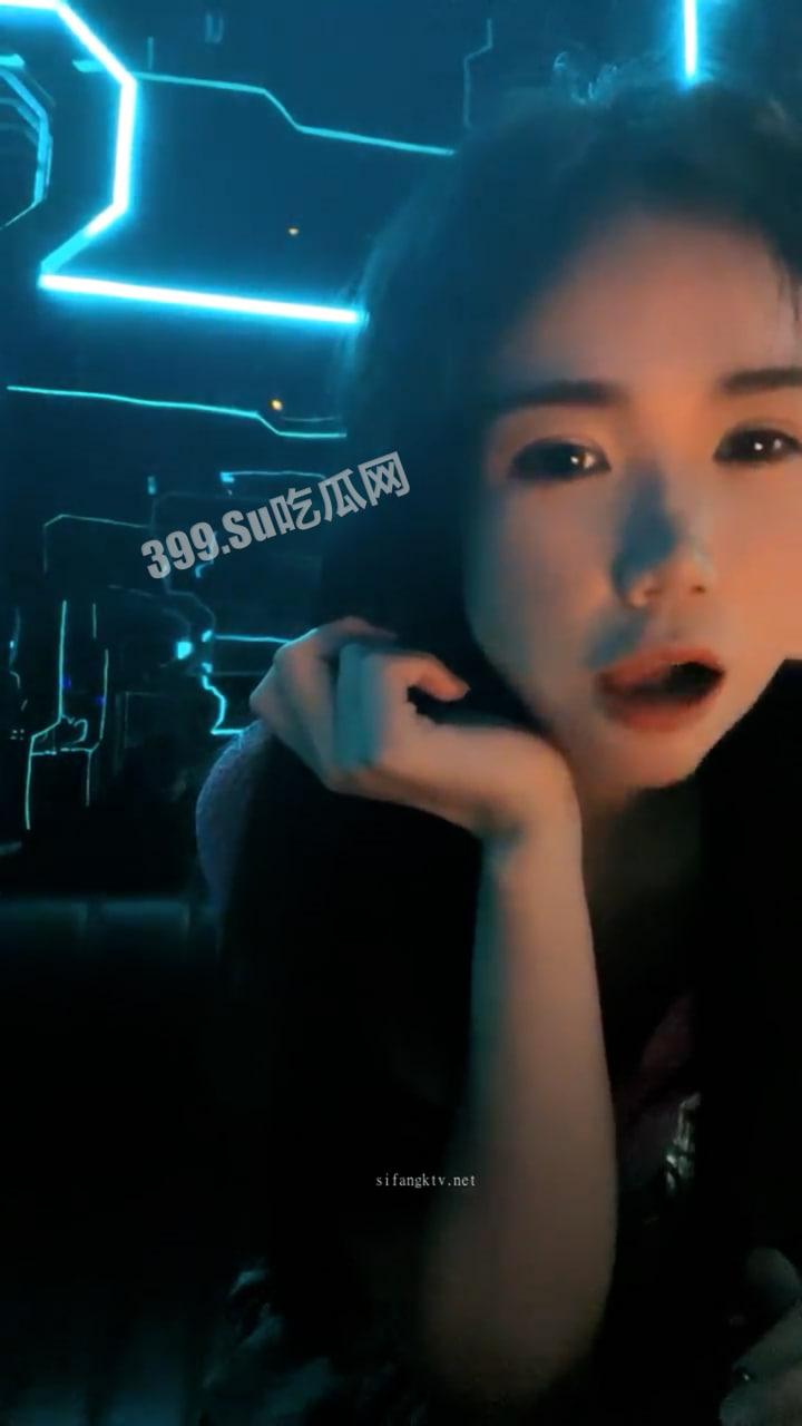 激情一夜 户外真实！安徽黄播女神肤白貌美 偷偷在 KTV 卫生间发骚自慰直播  第5张