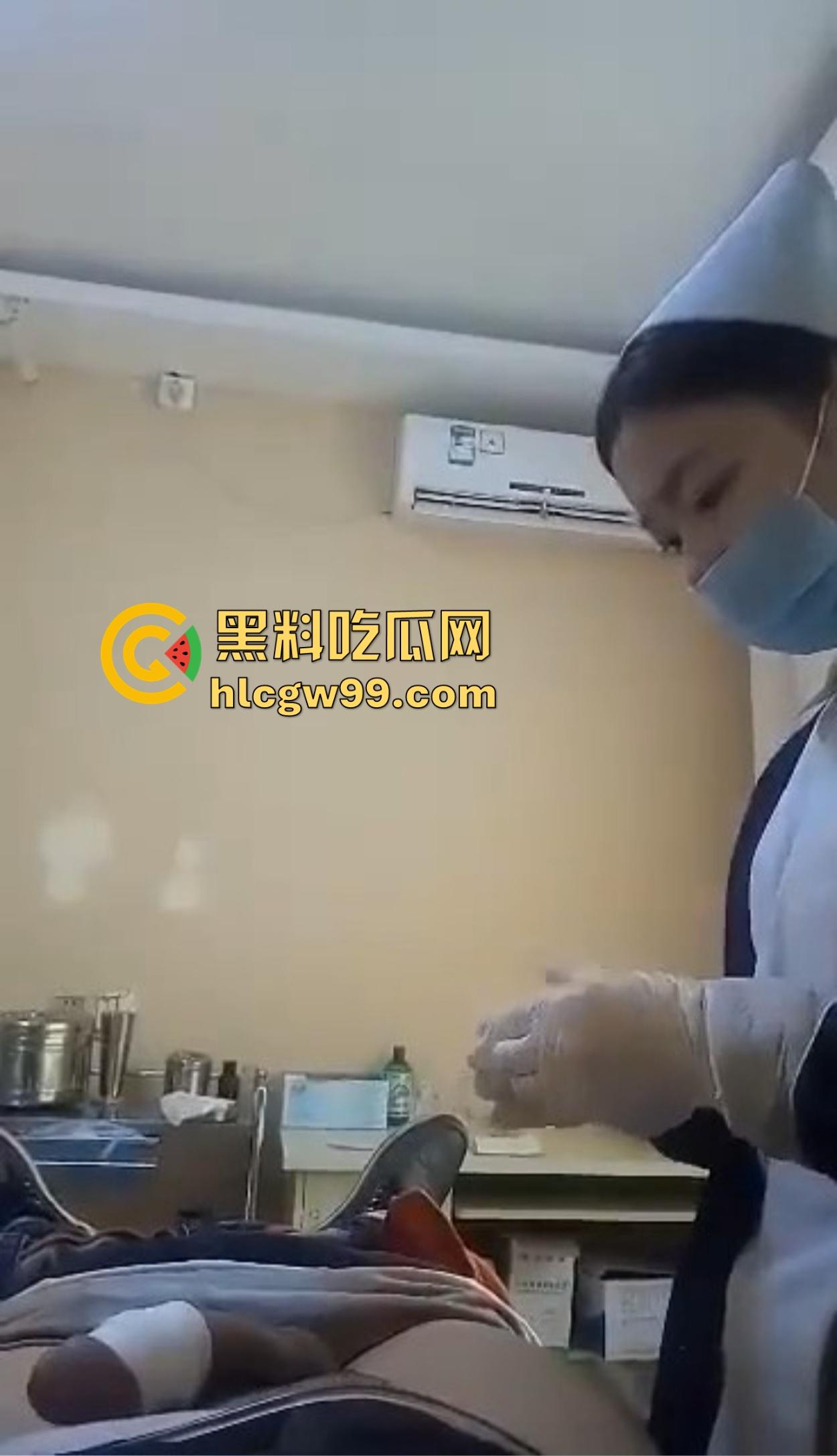 剃毛包扎变硬了？男科医院小护士手法太温柔，患者鸡巴直接顶起越摸越硬，她一句话直接把患者整破防！  第4张