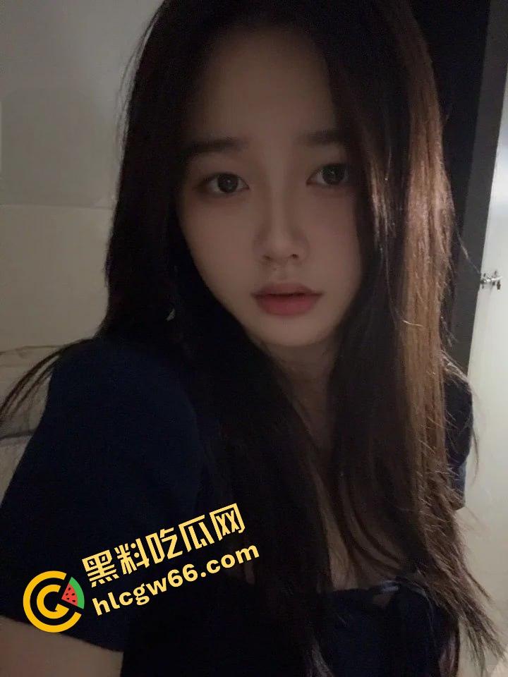 夫妻私拍片泄漏口交操逼玩法骚，跪舔开干爆操狂插浪叫喷水，老夫老妻玩得比援交还骚！  第4张