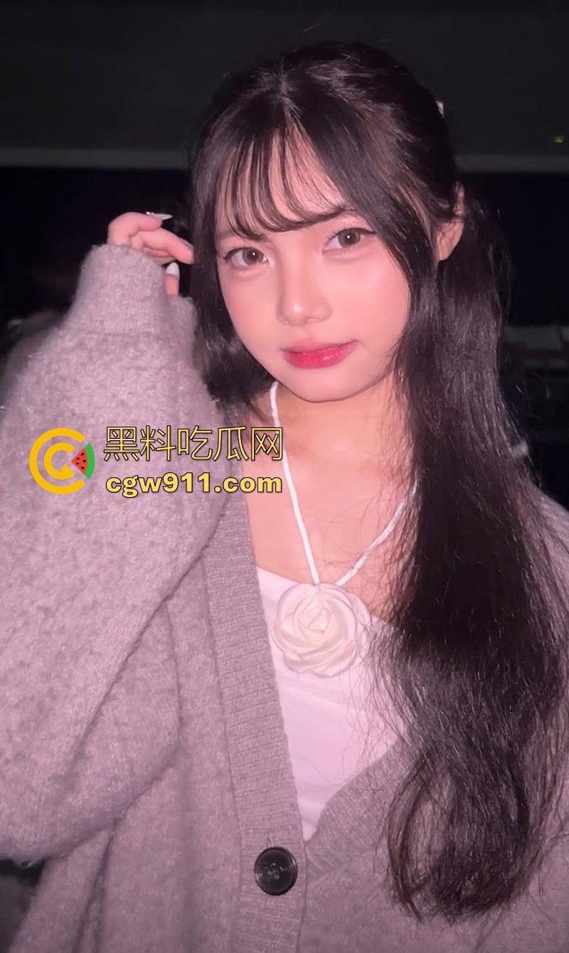 江南大学高颜值学妹【林小于】私拍视频流出,绝美颜值双峰挺翘,性感身材散发致命诱惑,玩法淫骚! 第3张 江南大学高颜值学妹【林小于】私拍视频流出,绝美颜值双峰挺翘,性感身材散发致命诱惑,玩法淫骚! 第3张