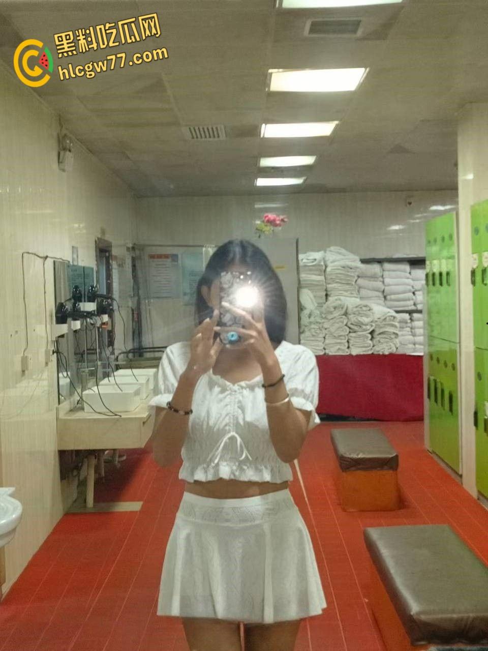 推特情侣泄密自拍，清纯反差尤物捆绑调教，口爆肥臀掀情欲狂潮！  第7张