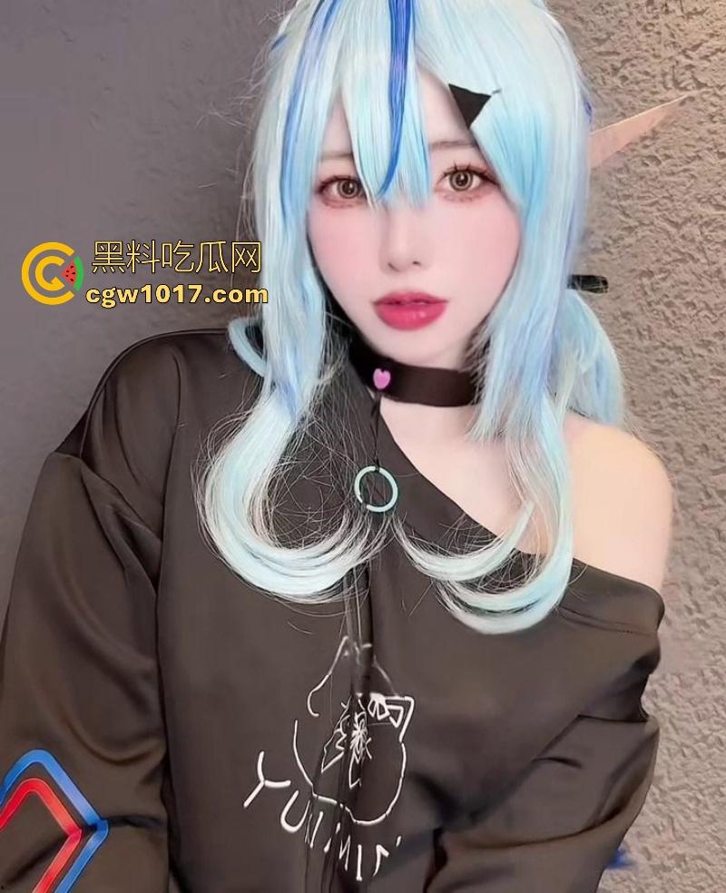 亚洲反差极品女神【Rizuna】最新作品Cos雪花菈米,擦边自慰,声线软糯得像融化蜜糖,直钻你耳朵里撩骚! 第4张 亚洲反差极品女神【Rizuna】最新作品Cos雪花菈米,擦边自慰,声线软糯得像融化蜜糖,直钻你耳朵里撩骚! 第4张