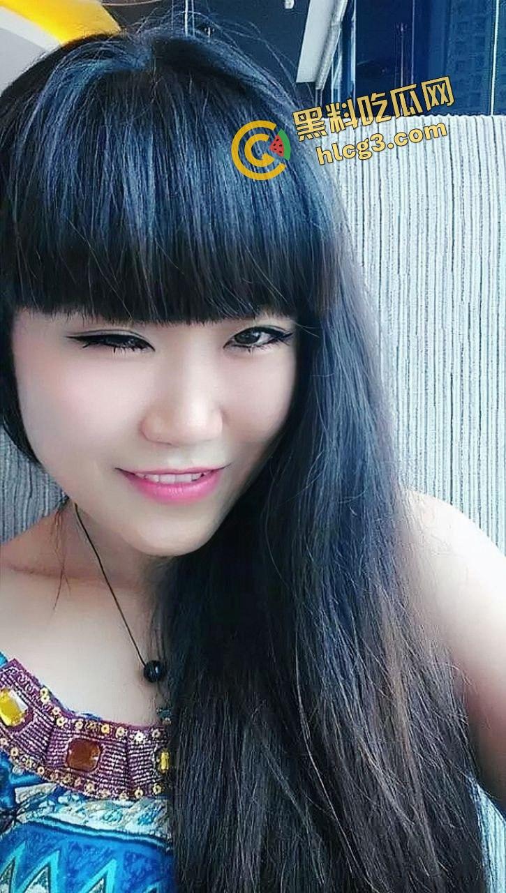 网友投稿曝光自己老婆！丰满淫妻骚母狗后入爆操 肥猪肉便器就该拿来曝光  第1张