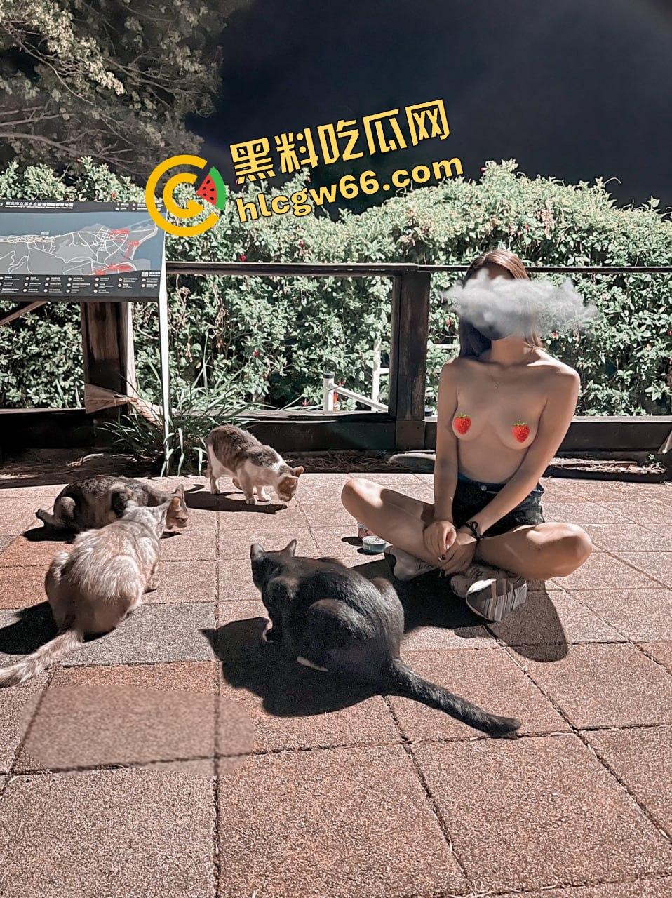 太原母狗级尤物『屠敏丽』人前白虎御姐人后调教3P舔精，黑丝JK样样玩，真不知是哪位大神的专属狗！  第17张