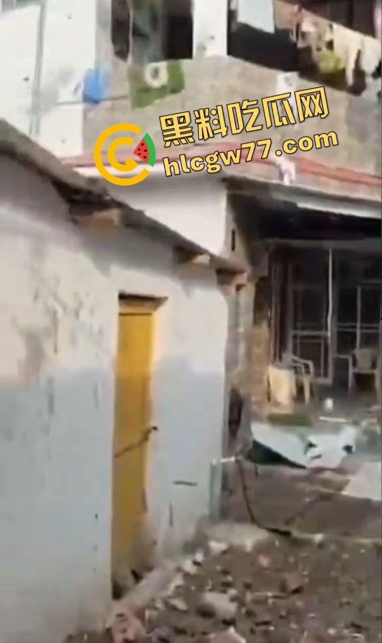 印巴局势炸裂！指挥官游戏玩多了，在游戏中的战术全部实施到现实中了！农民头被炸烂！  第1张