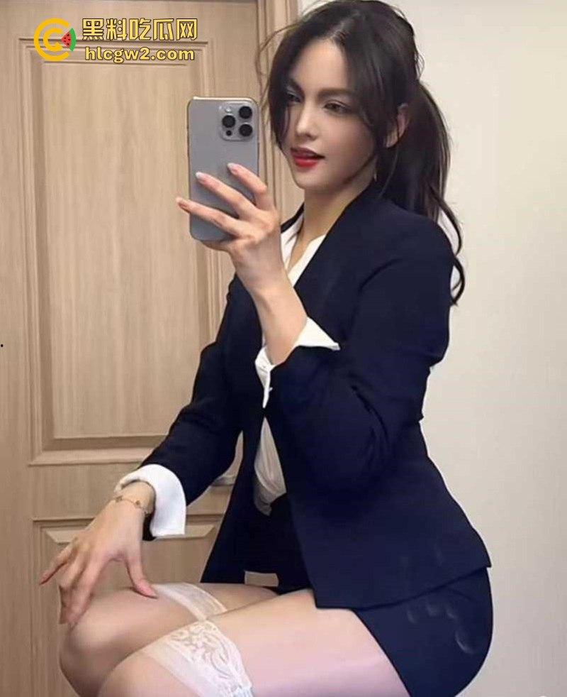 独家曝光！抖音顶级混血女神【NingYu】绝美御姐异域风情气质 付费资源露毛挑逗叫人心痒难耐  第9张