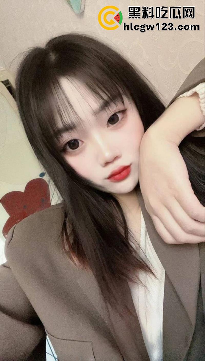 白月光巨乳学生妹，杭州工商学院【俞梦菲】，被情人调教成淫娃，嫩穴扣得汁水乱喷浪叫勾魂！  第1张