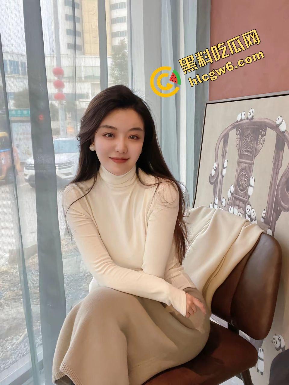 山东临沂渣男大哥约炮社会反差骚货【林素娟】逼粉水多贼欠操 后入射逼淫荡至极！原创流出！  第3张