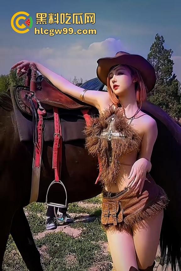 抖音282万粉大长腿御姐【DJ Nico】爱跳舞泄密，金主爸爸无套内射精致美穴，原来是个拜金婊，粉丝心碎！  第12张