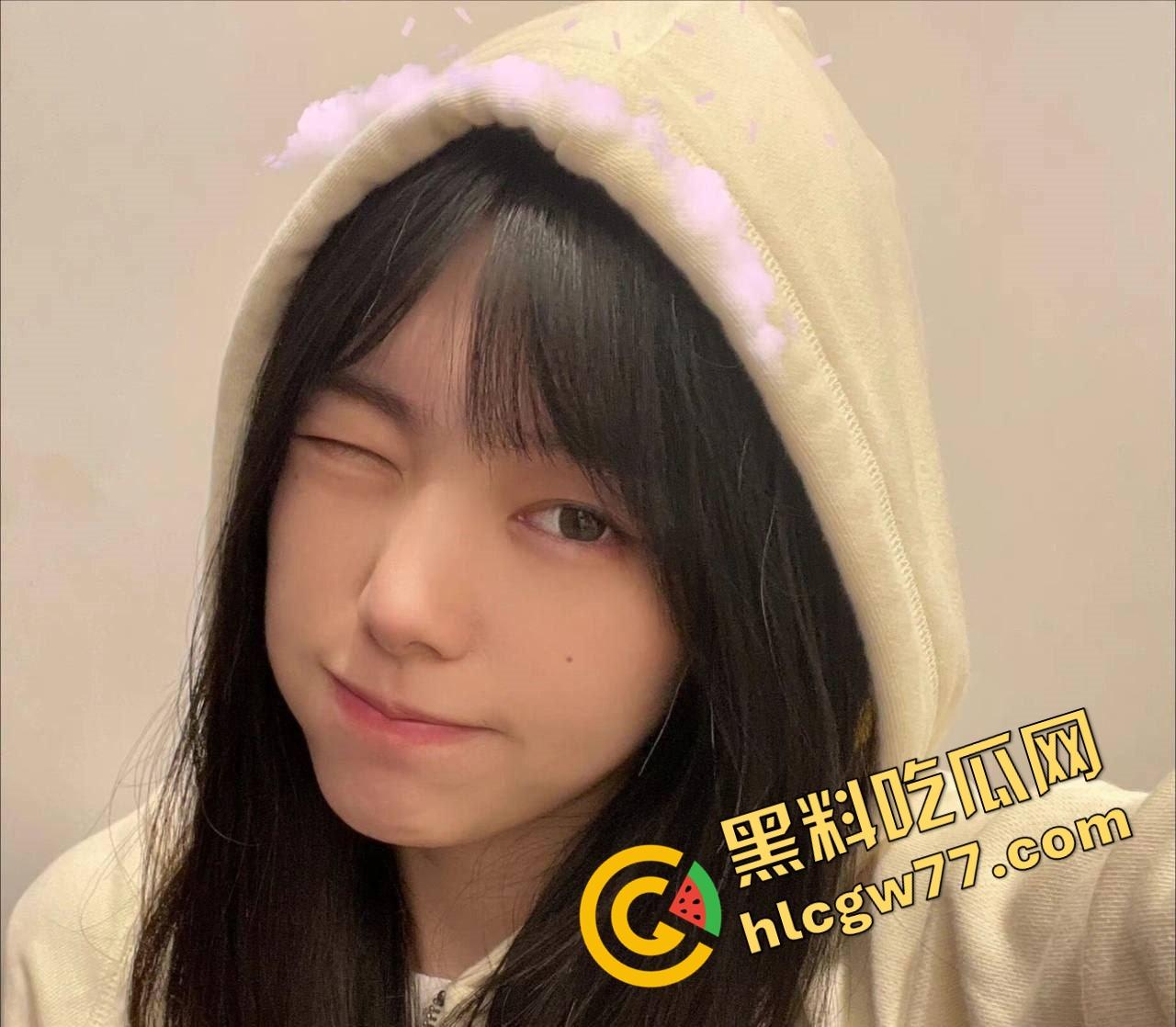 江苏南通大二骚货【袁淼】颜值天花板，情趣内衣掰穴狂拍，小母狗浪叫到喷汁，性欲炸裂根本关不住！  第6张