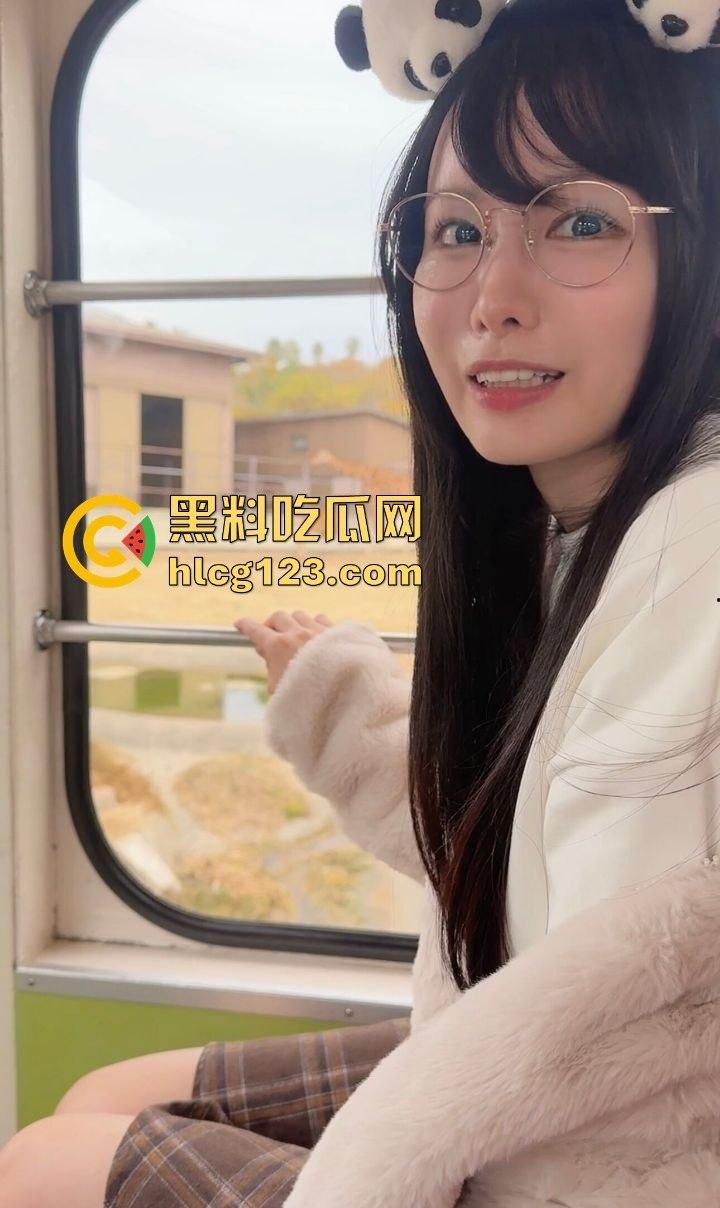 极品日本妹子白天看熊猫，晚上寂寞拿19CM狼牙棒狂放松！塞进小穴痛苦面具都出来了！  第3张