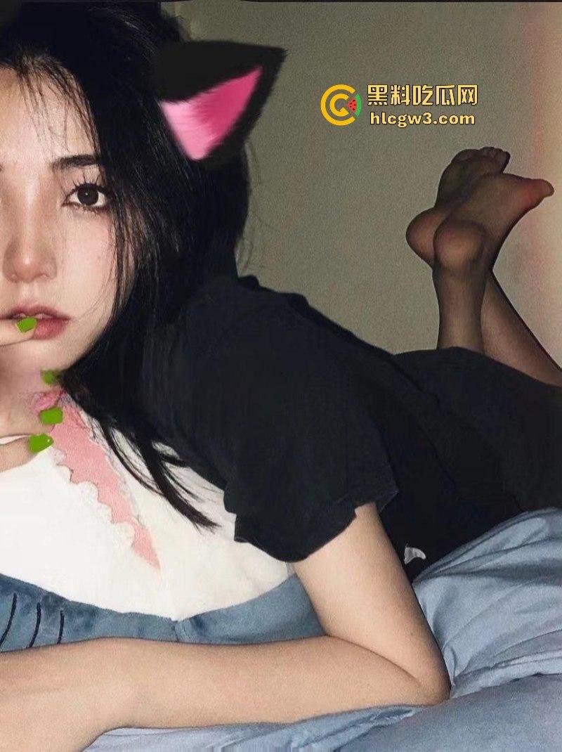 180度平行展示流水骚穴 抖奶抠逼勾人魂 斗鱼舞蹈女主播【汁汁】大尺度定制骚拍视频独家流泄 第1张 180度平行展示流水骚穴 抖奶抠逼勾人魂 斗鱼舞蹈女主播【汁汁】大尺度定制骚拍视频独家流泄 第1张