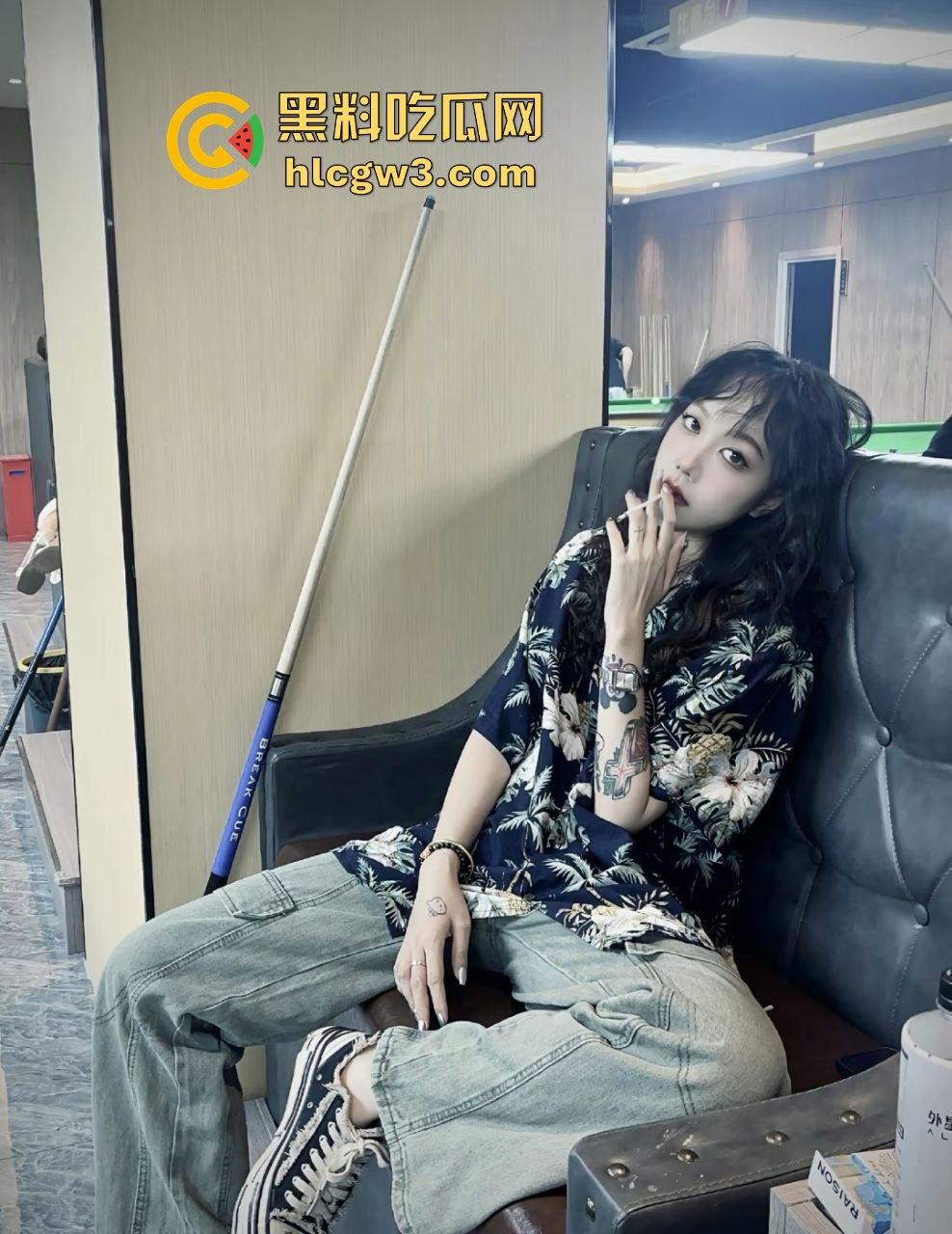 抖音大长腿网红【小叮】蜜月船震视频爆出！三亚游船上等不及下船疯狂后入骑乘，骚浪到顶天！  第2张