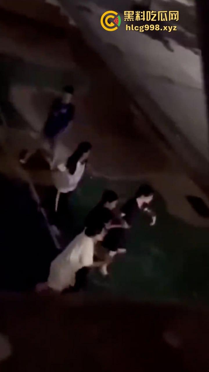 海南桂林洋学校半夜鬼哭? 被视频第3秒吓到了 这谁来解释一下?? 第11张 海南桂林洋学校半夜鬼哭? 被视频第3秒吓到了 这谁来解释一下?? 第11张