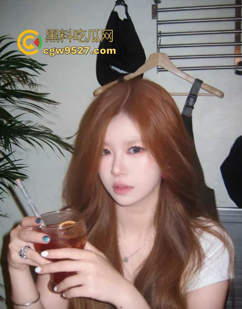 山东大学反差母狗【李柔】不雅视频流出！老总包养的骚逼反差性奴母狗，私下戴着各种器具被性虐爆操！  第5张