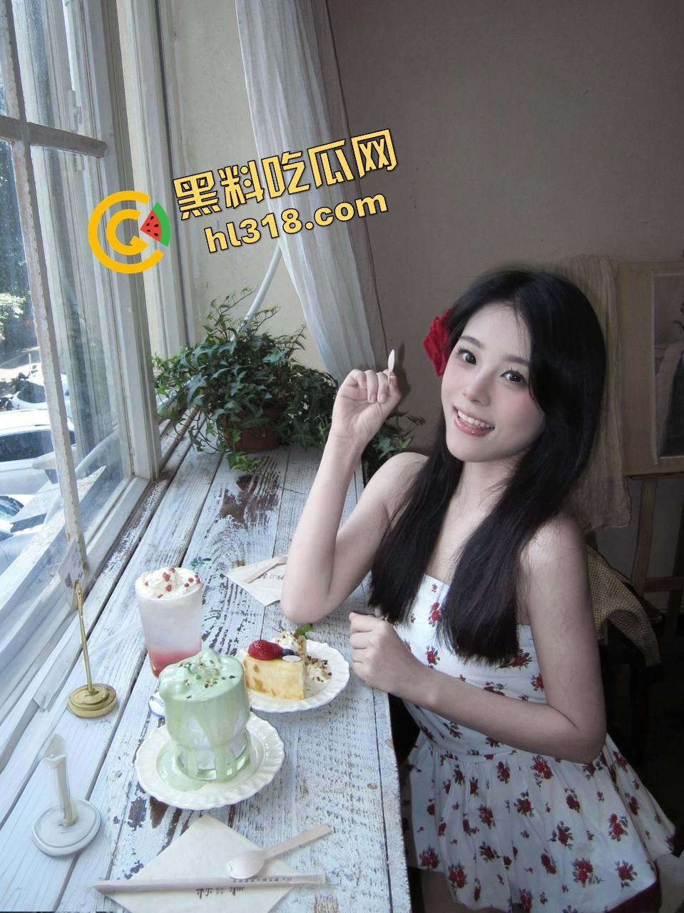 健身房光头大哥化身海鲜大师，深夜专场舔鲍如品刺身，身板硬朗手法老道，女学员都被他舔到腿软！  第6张