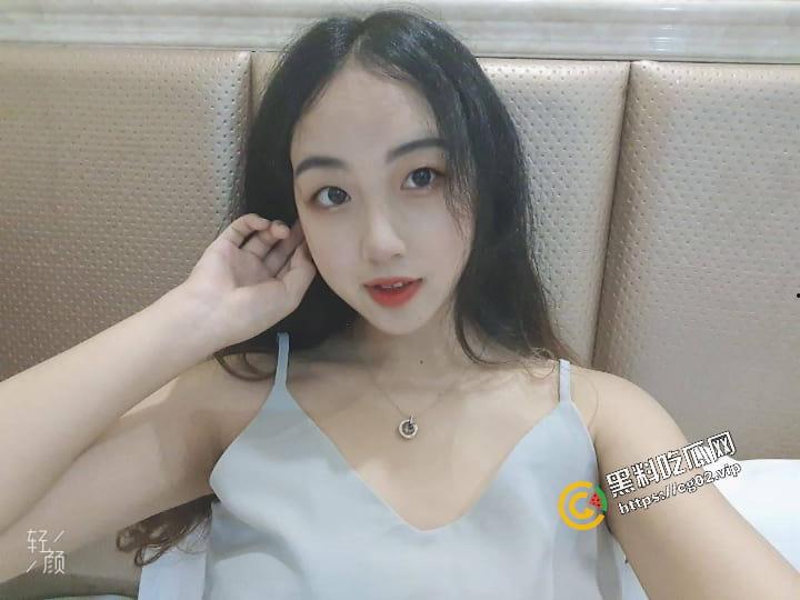 兰州西花苑地区幼儿园 吴心怡 勾引学生家长想当小三 绿帽男友投稿性爱视频曝光骚货 怼脸拍摄实锤  第2张