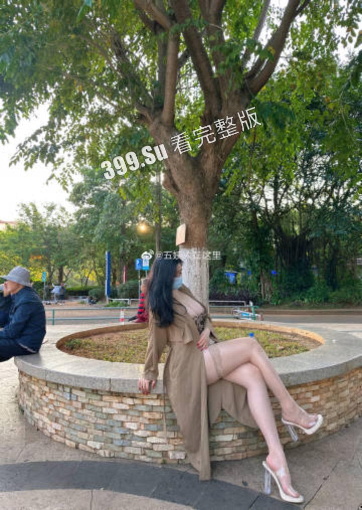 开盒！微密圈 微博 48万粉 迷人的五姨太 真名孙伊莎  超大尺度私拍 大屁股巨乳骚货 第3张