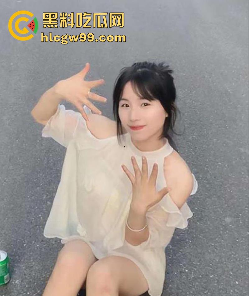 江西职业技术学院清纯学妹【秦倩倩】卫生间掰穴勾引炮友,全裸展示性感娇躯,不良视频曝光泄露,极致反差! 第4张 江西职业技术学院清纯学妹【秦倩倩】卫生间掰穴勾引炮友,全裸展示性感娇躯,不良视频曝光泄露,极致反差! 第4张