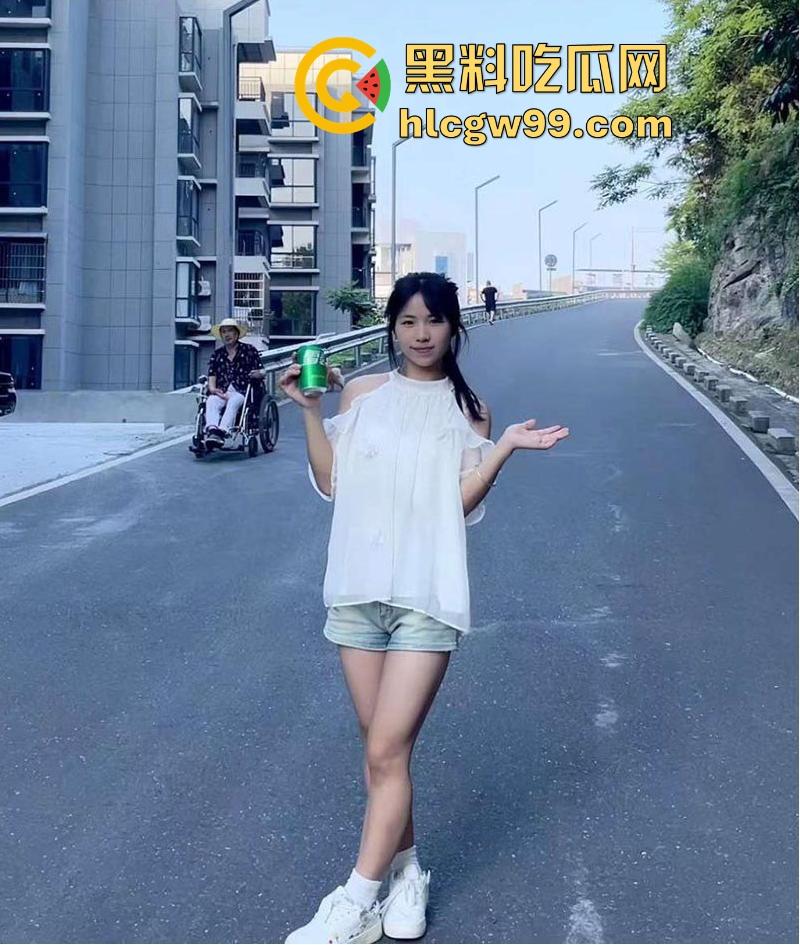 江西职业技术学院清纯学妹【秦倩倩】卫生间掰穴勾引炮友,全裸展示性感娇躯,不良视频曝光泄露,极致反差! 第8张 江西职业技术学院清纯学妹【秦倩倩】卫生间掰穴勾引炮友,全裸展示性感娇躯,不良视频曝光泄露,极致反差! 第8张