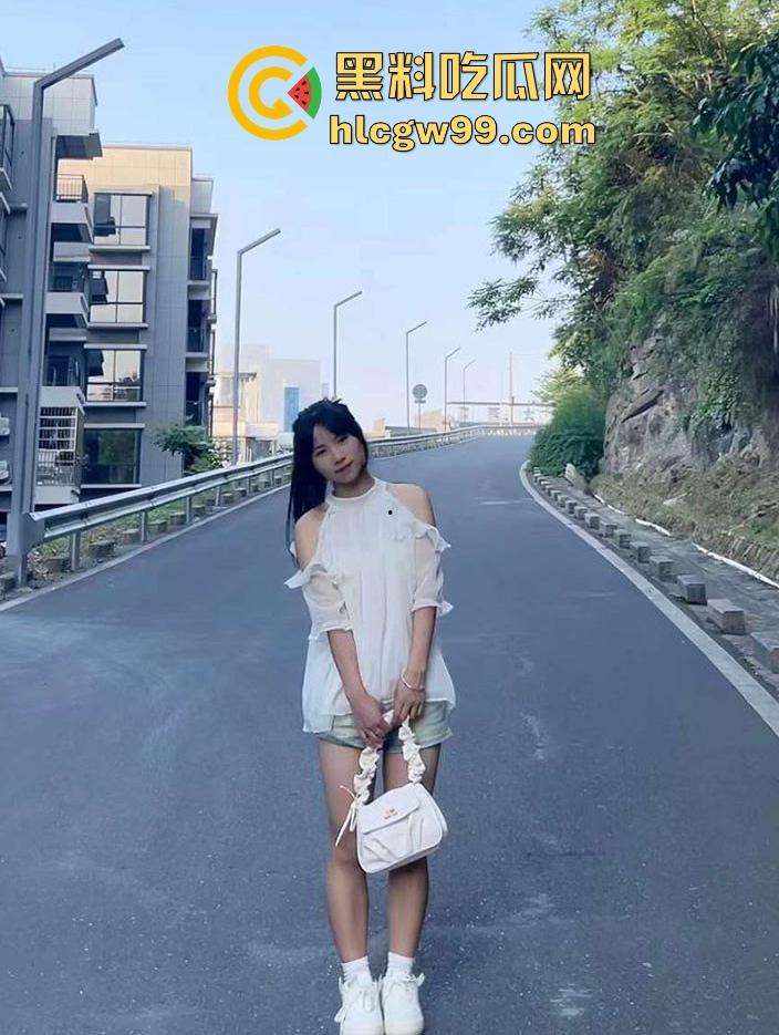 江西职业技术学院清纯学妹【秦倩倩】卫生间掰穴勾引炮友,全裸展示性感娇躯,不良视频曝光泄露,极致反差! 第9张 江西职业技术学院清纯学妹【秦倩倩】卫生间掰穴勾引炮友,全裸展示性感娇躯,不良视频曝光泄露,极致反差! 第9张