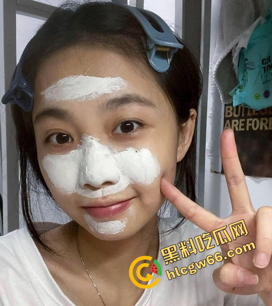 深圳罗湖人民医院反差护士『王艾琳』白天打针救人，晚上主动脱裤求插，深圳最会反差装的职业淫娃！  第6张