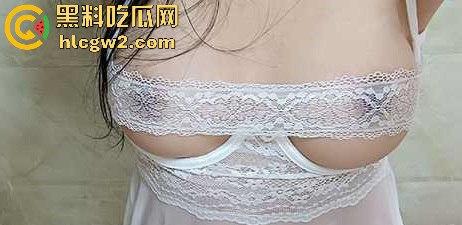 人妻【董佳音】老公不在家,soul上和网友裸聊视频曝光 ,假矜持后面骚到不行,尺度大到爆! 第4张 人妻【董佳音】老公不在家,soul上和网友裸聊视频曝光 ,假矜持后面骚到不行,尺度大到爆! 第4张