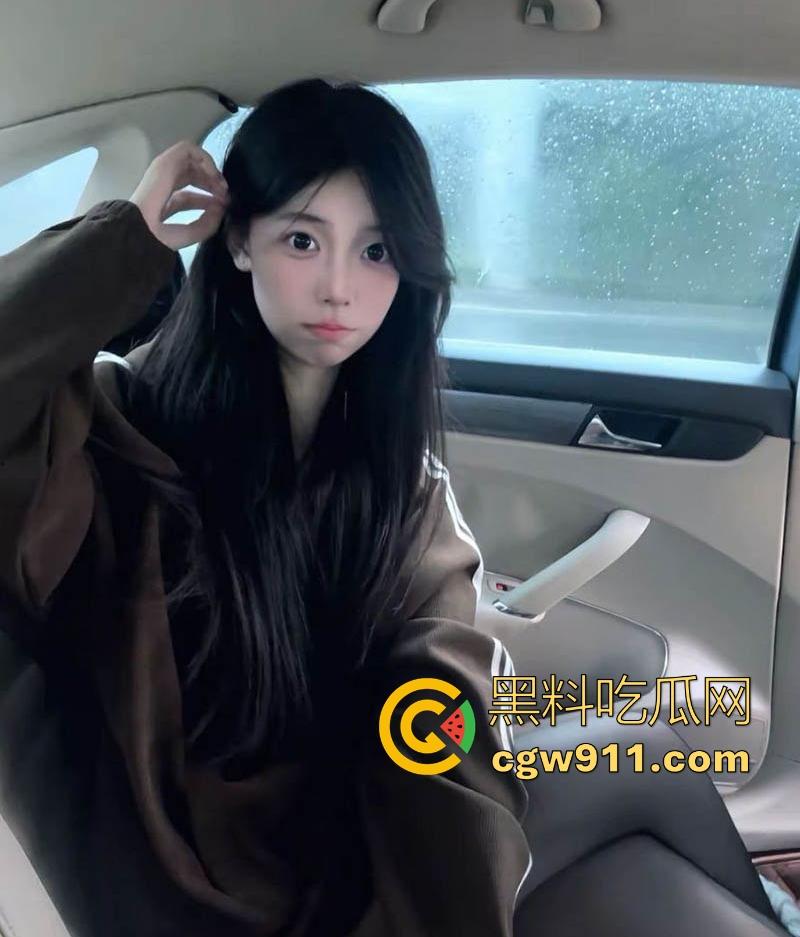 杭州酒吧极品小公主【姜丽君】夜店女王甜美脸蛋,被带走酒店玩弄,对镜口交疯狂后入,极其淫荡! 第2张 杭州酒吧极品小公主【姜丽君】夜店女王甜美脸蛋,被带走酒店玩弄,对镜口交疯狂后入,极其淫荡! 第2张