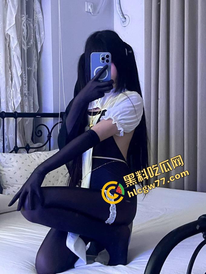 天津淫荡母狗『赵曦』萝莉脸配魔鬼御姐身，嫩洞喷汁奶子弹得能炸眼，操一炮香得鸡巴烧断！  第16张