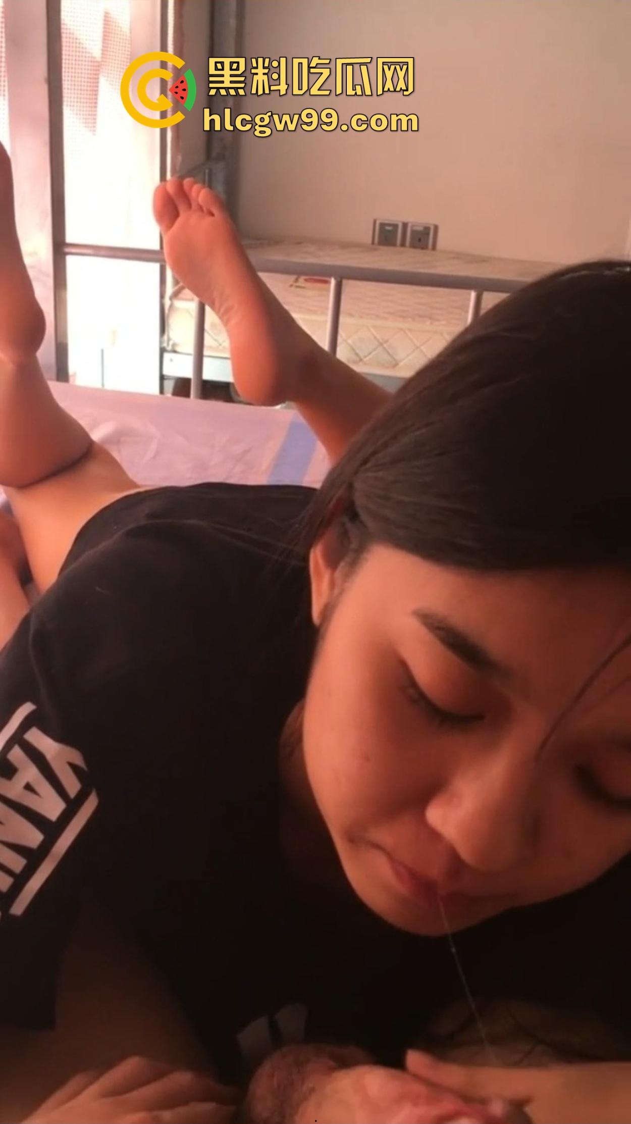 捆绑调教河北气质女大学生『孙珂儿』被金主包养成性奴，视频流出跪舔口爆吞精，娇喘着任人玩弄！  第10张