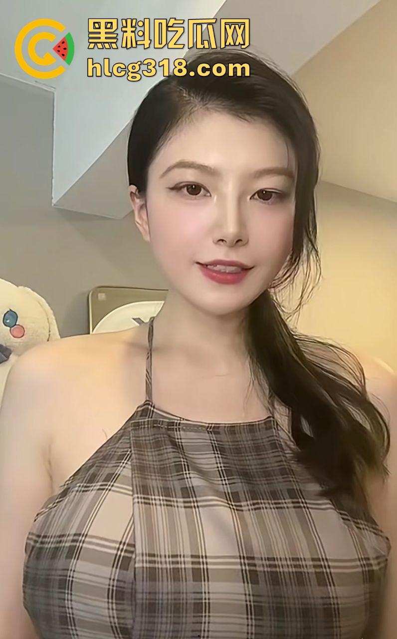 抖音极品网红【枫夫人】性爱视频曝光！顶级巨乳反差御姐，瓦学弟你们的妈妈来了！  第6张