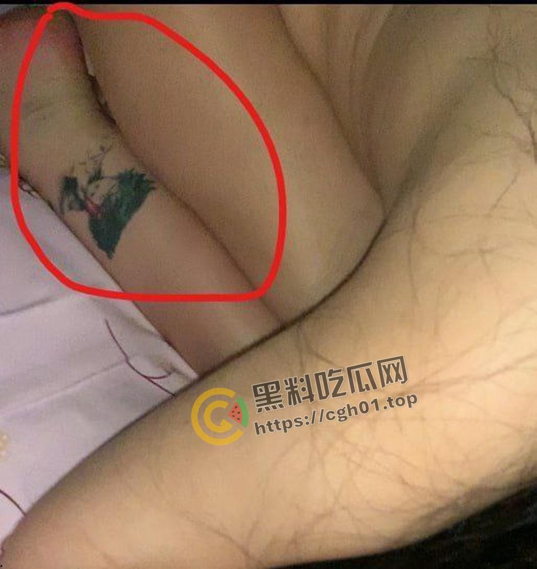 网盘流出!金主爸爸的校花母狗 黑丝高冷御姐被射满脸 爱cos的肉便器孕气都不会太差 第19张 网盘流出!金主爸爸的校花母狗 黑丝高冷御姐被射满脸 爱cos的肉便器孕气都不会太差 第19张