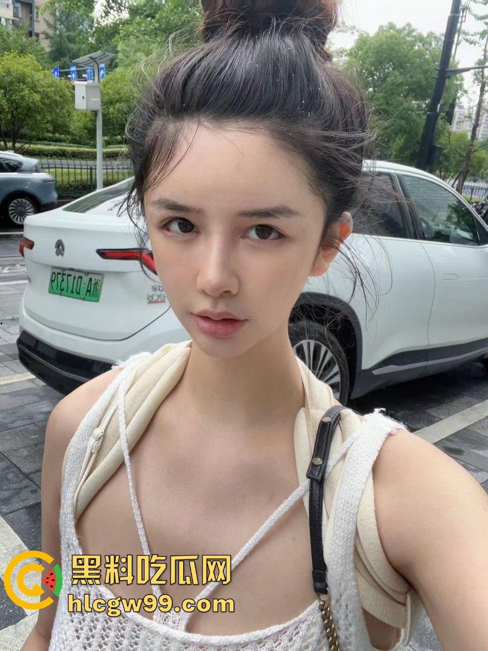 【上海故事汇】小心人贩子人妖张萌，这乡下妖精靠卖人骗屌混饭吃，假逼修得稀烂还出台卖肉！  第9张