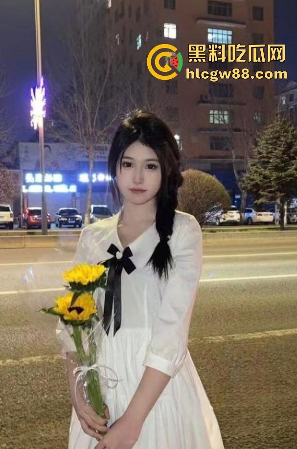 课堂上是学霸,床上是母狗!湖南短发大学生【郭奕函】被约炮大神玩坏任人爆操,被干到高潮连连! 第9张 课堂上是学霸,床上是母狗!湖南短发大学生【郭奕函】被约炮大神玩坏任人爆操,被干到高潮连连! 第9张