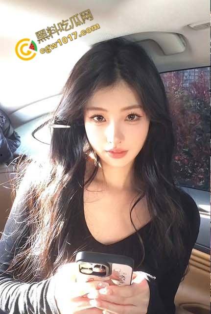 小别胜新婚，姐弟重逢，满满激情：姐姐热情如火，猛烈攻势让人难以招架，压力肥也挡不住子弹如雨下的狂野夜晚！  第1张