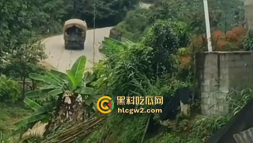 佤邦大动作当阳园区被一锅端  七百余人押解至永和口岸移交东大 场面堪比大片！ 第8张